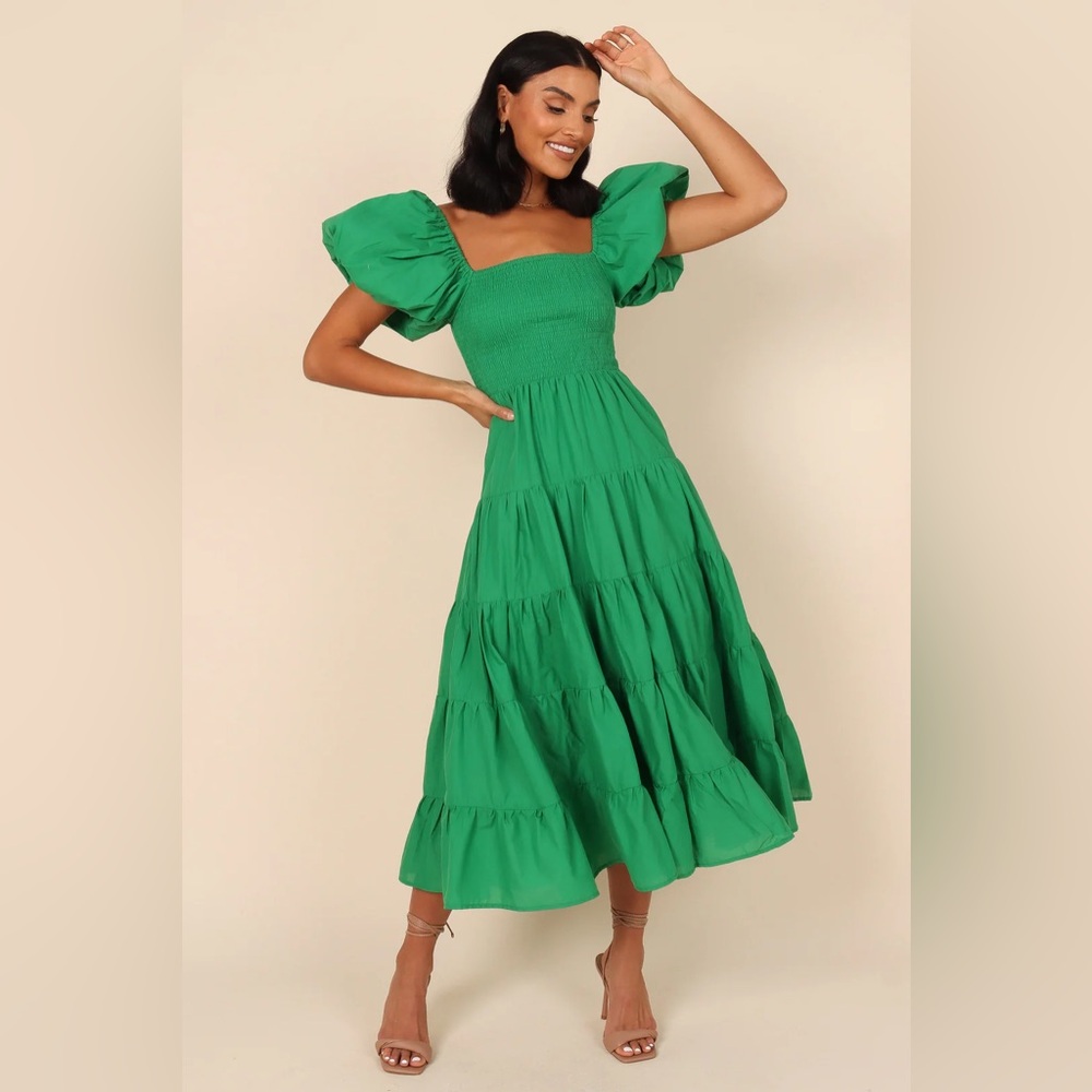 Petal & Pup Emerald Puff Sleeve Tiered Midi Dress